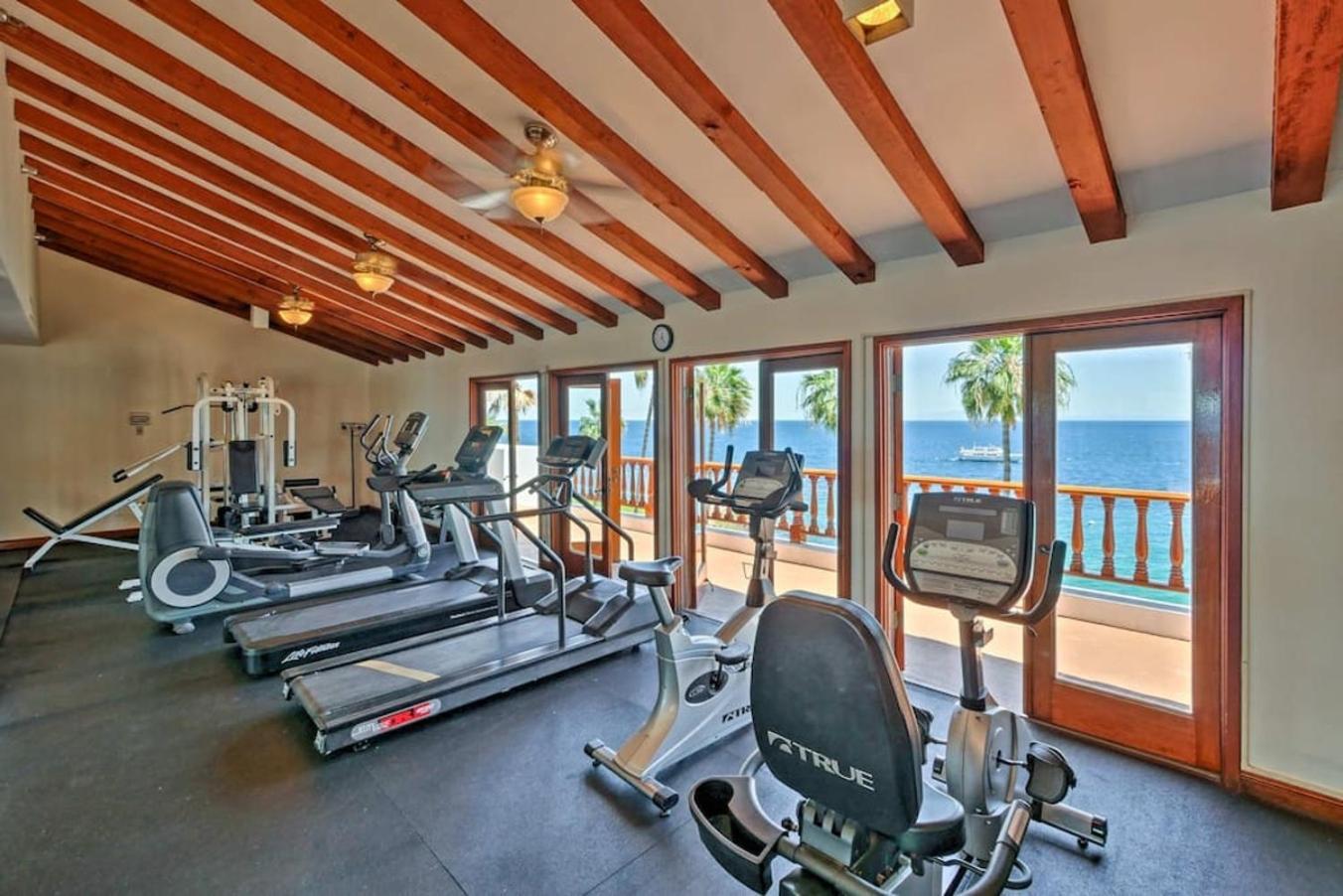 Lux Oceanfront Villa With Breathtaking Views Avalon Exterior foto
